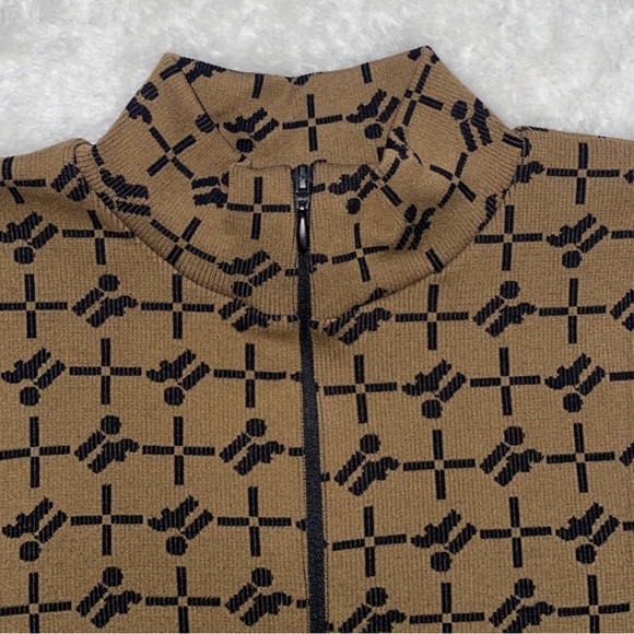 ***SOLD*** NWT Urban Outfitters Iets Frans Geo Top - Picture 4 of 7